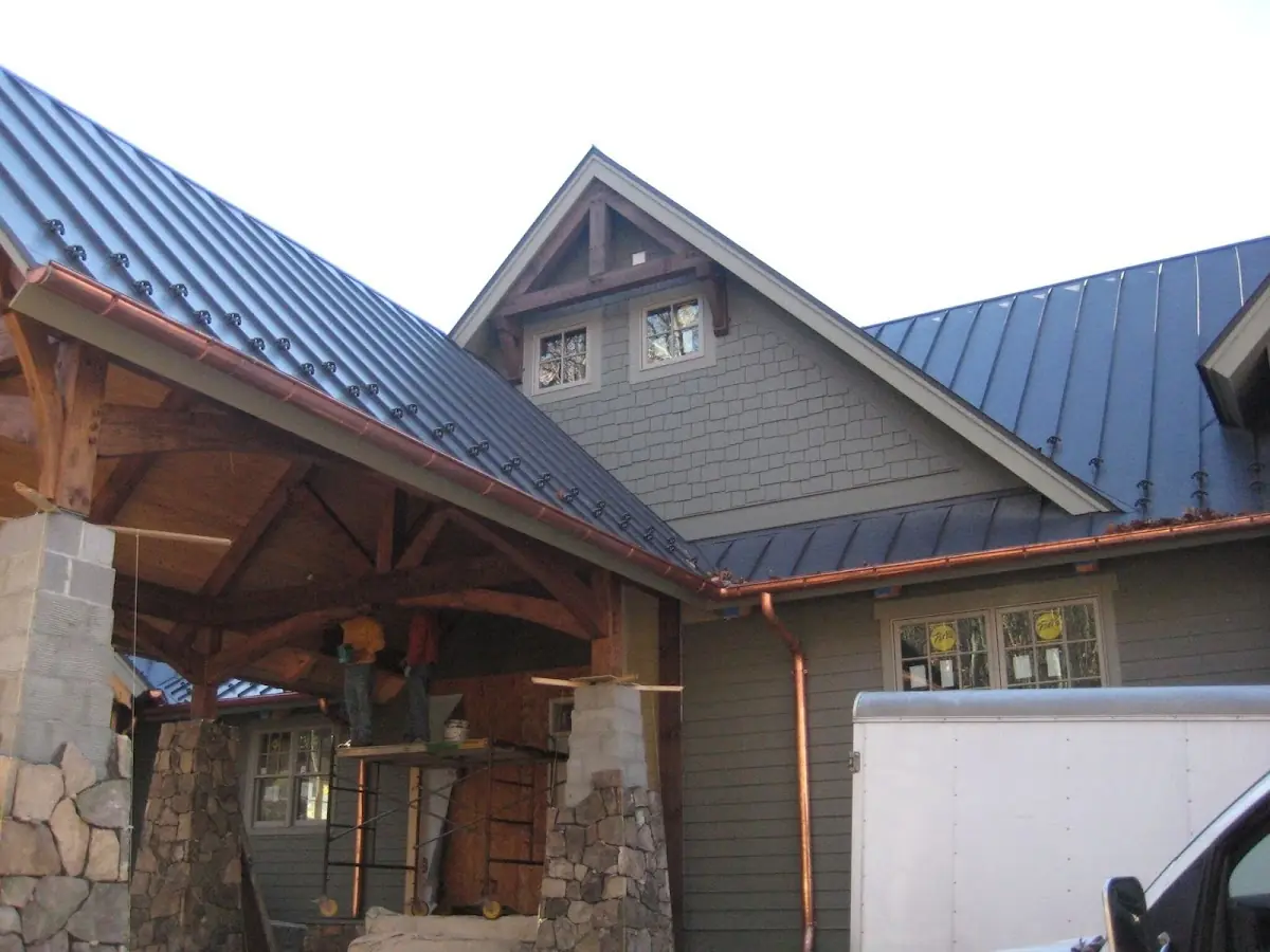 Craftsman Roofing team delivering quality roofing work in Kentwood